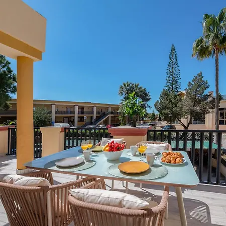 Oleholidays 716 Romana Playa Junto Al Mar Apartment